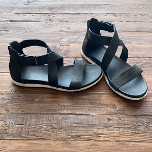 Sofft Fiora Sandal- Black